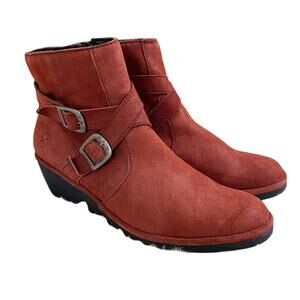 Fly London Brick Red Suede Ankle Booties Women's EU Size 40 Side Zip Almond Toe